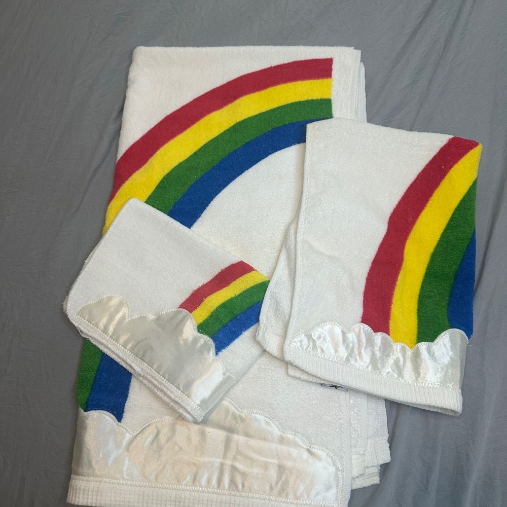 Vintage 70's Saturday Knight Rainbow Cloud Pride Towel Set 3pc White Retro Bath